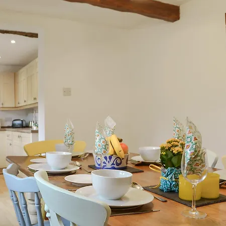 Bumblebee Nook Holiday home